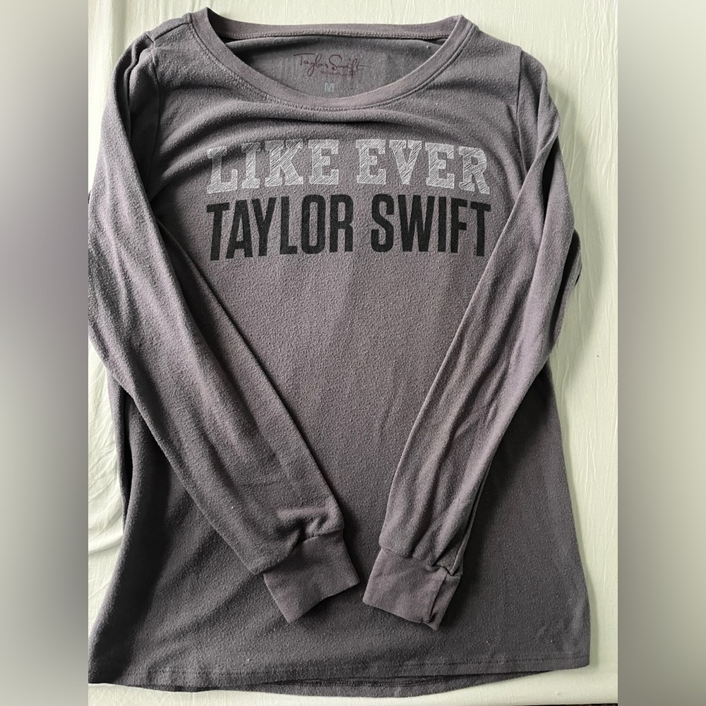 Gray Long Sleeve Taylor Swift Shirt
